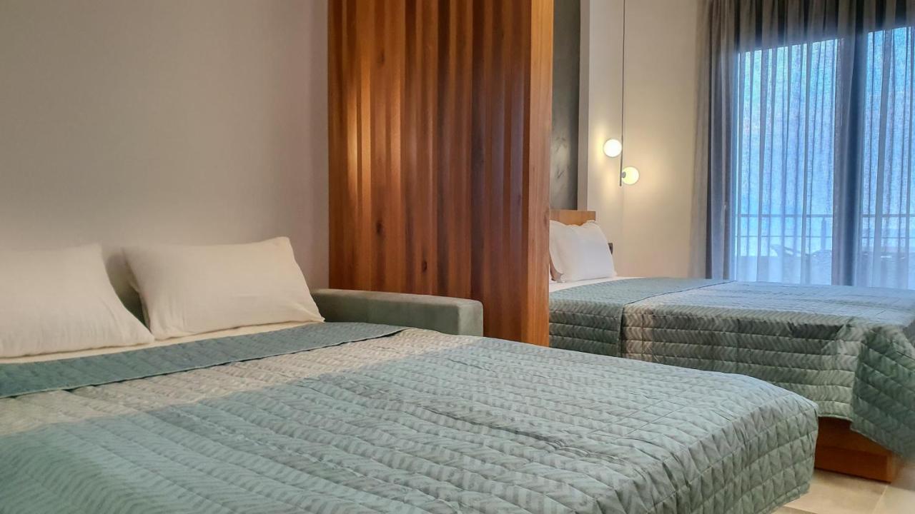 Vrahakia Beach Сарти Екстериор снимка