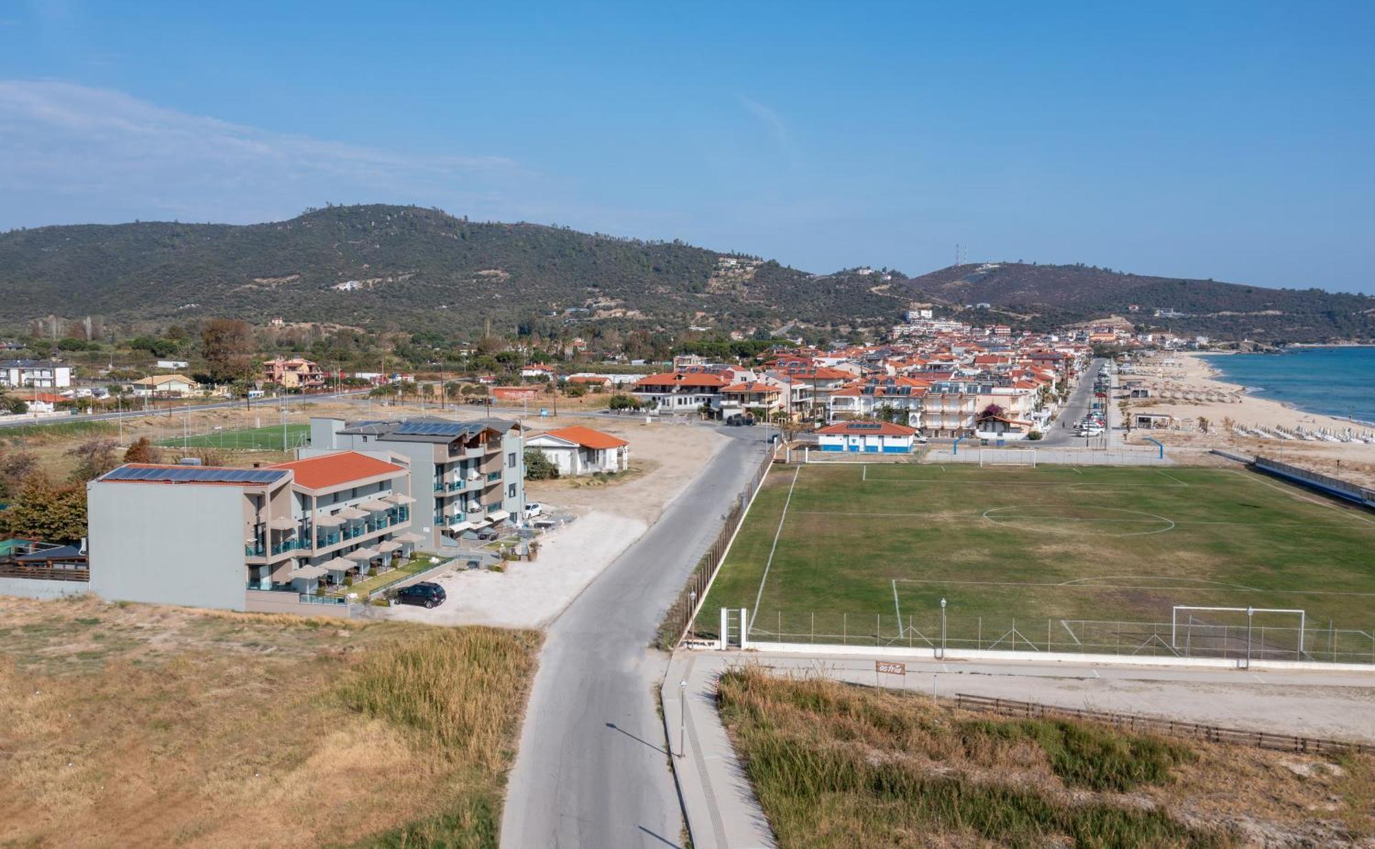 Vrahakia Beach Сарти Екстериор снимка